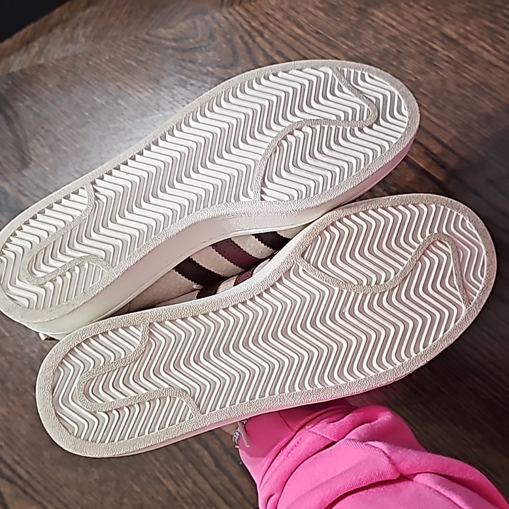 Adidas - Picture 5 of 6